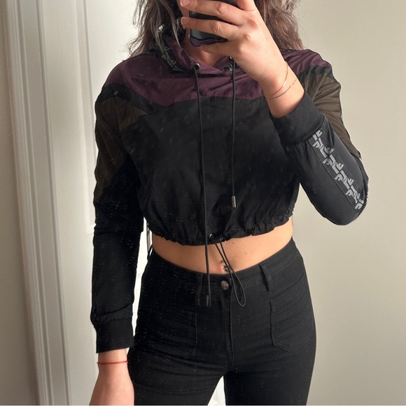 LF the Brand Cropped Windbreaker - Picture 2 of 4